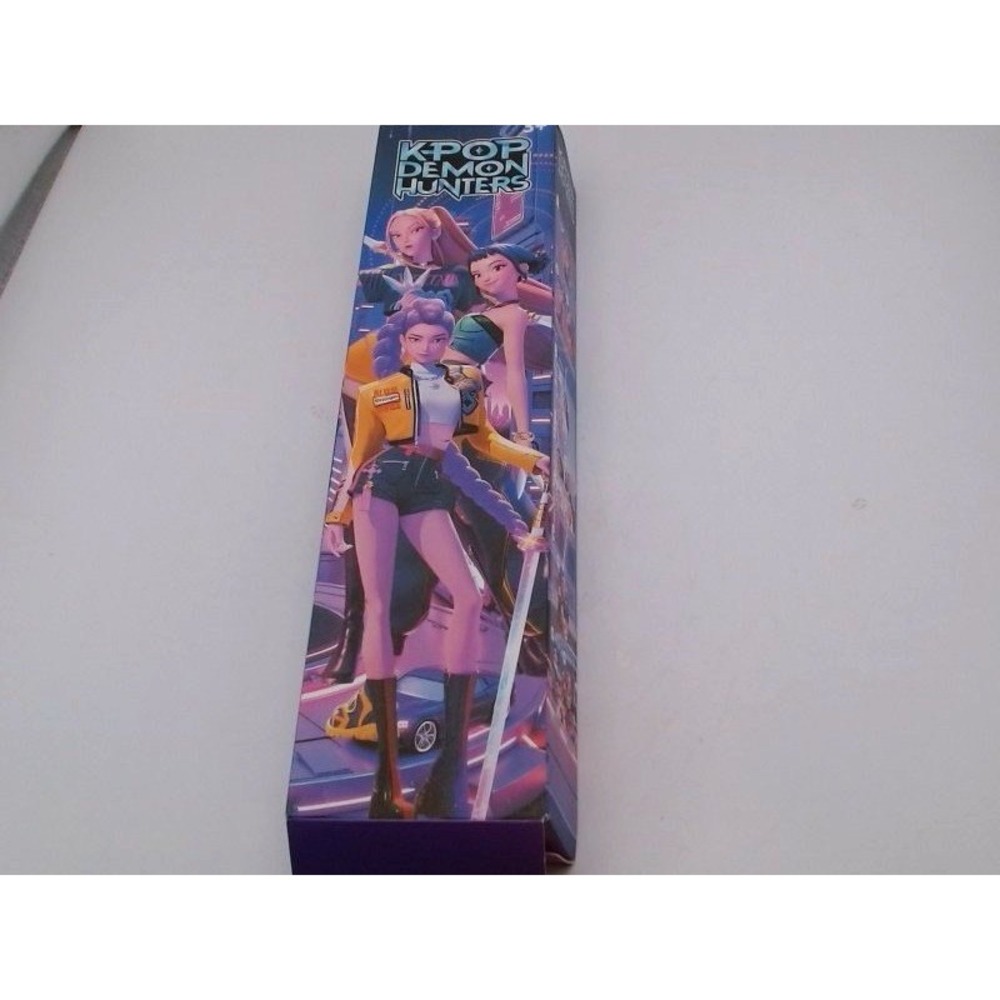 K-Pop Demon Hunters- Mira, Singing Posable Doll, BRAND NEW IN BOX